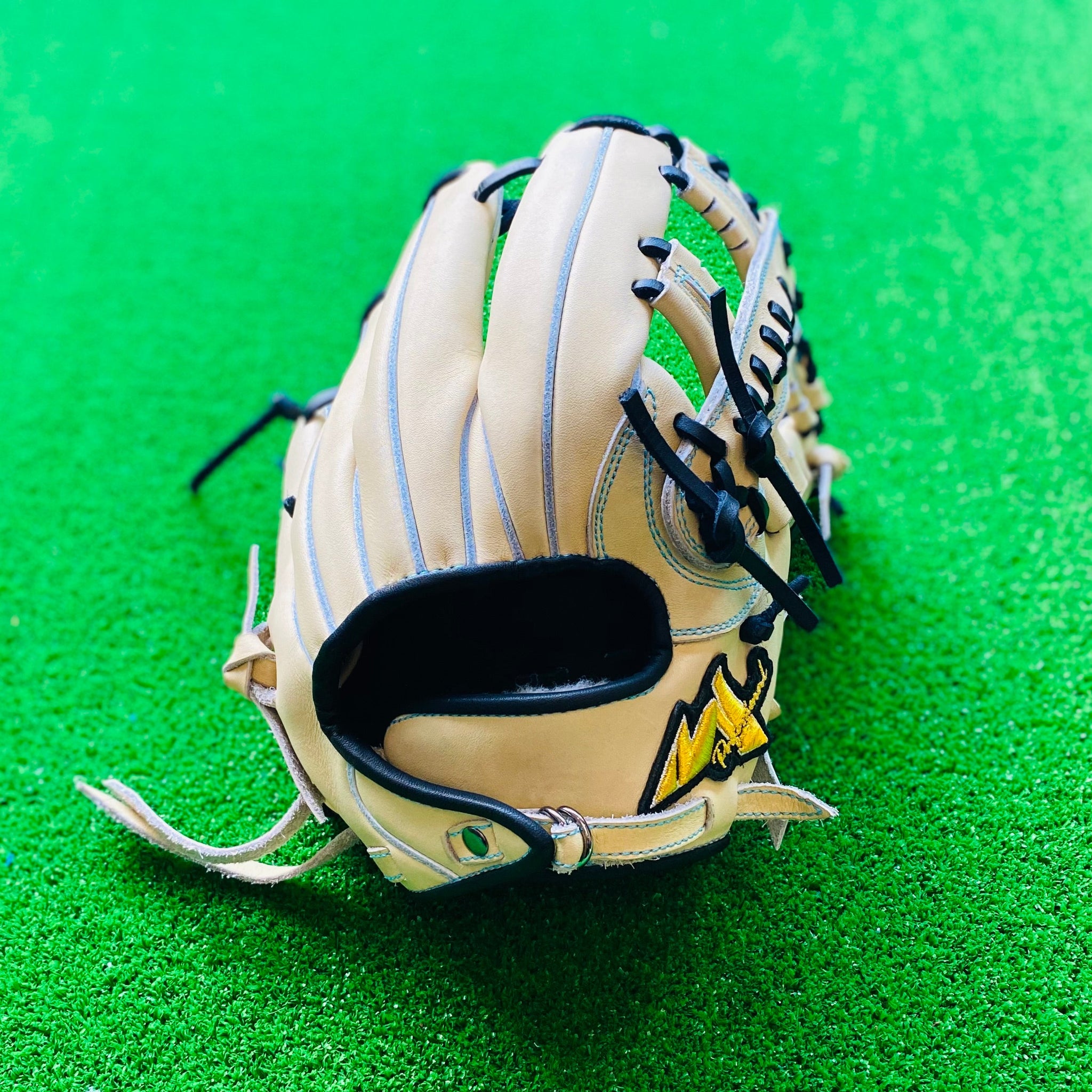 オーダーシュミレーション対応型番 – Two Way Player株式会社